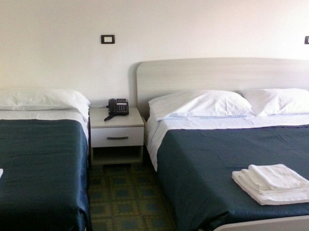 Hotel Aurora 스카우리 외부 사진